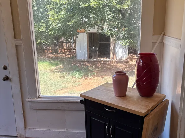 3415 Grant St, Wichita Falls, TX 76308