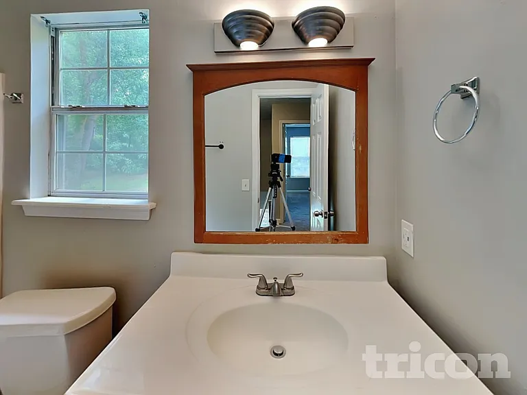 3520 Willow Tree Cir — Photo 14