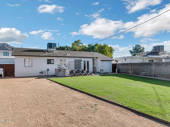 4th image of 4549 E CAMPBELL Avenue #101