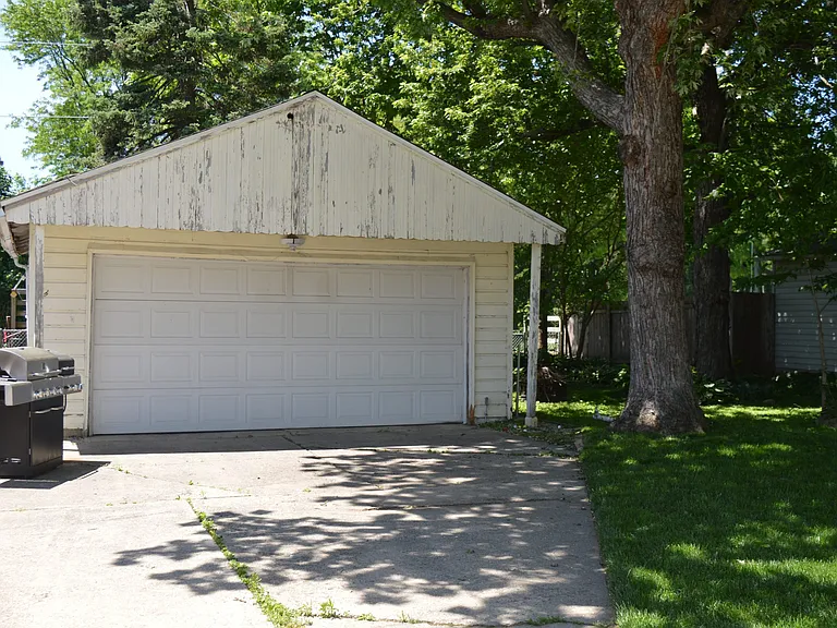 1606 Sheridan Dr — Photo 16