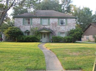 1115 Woodfield Ln, Houston, TX 77073