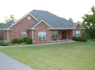 538 Candlelight Cir, Springdale, AR 72762