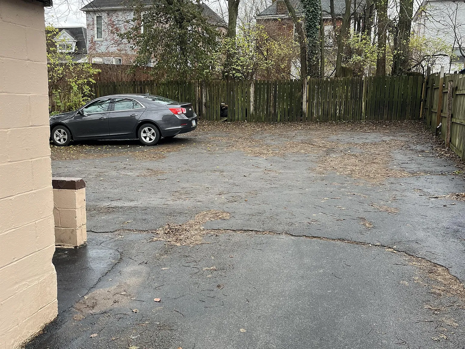210 East Sixth Street - 2 — Photo 2
