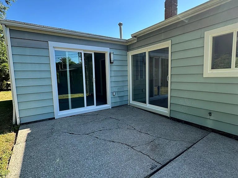 1109 Ranchland Dr — Photo 3