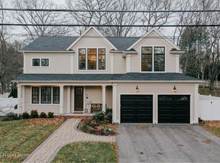 94 Harwich Rd, Newton, MA 02467