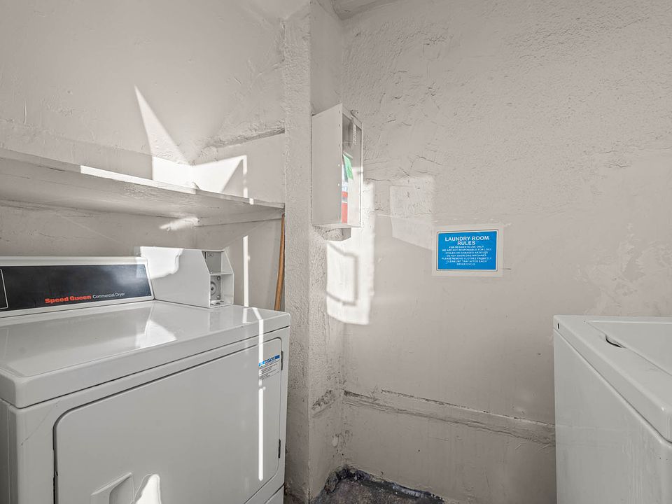 1st image of 1376 N Serrano Ave #2B-1Ba-850Sqft