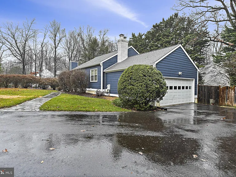 1008 Park St SE — Photo 5