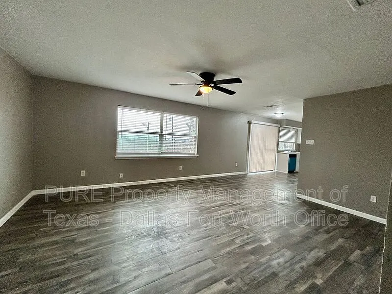 Building Photo - 641 Gallant Fox Dr