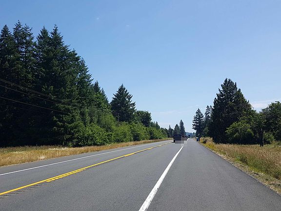 4th image of 2033 Us Highway 12