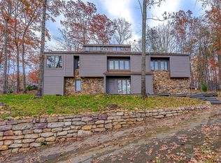 5412 Doe Run Rd, Roanoke, VA 24018