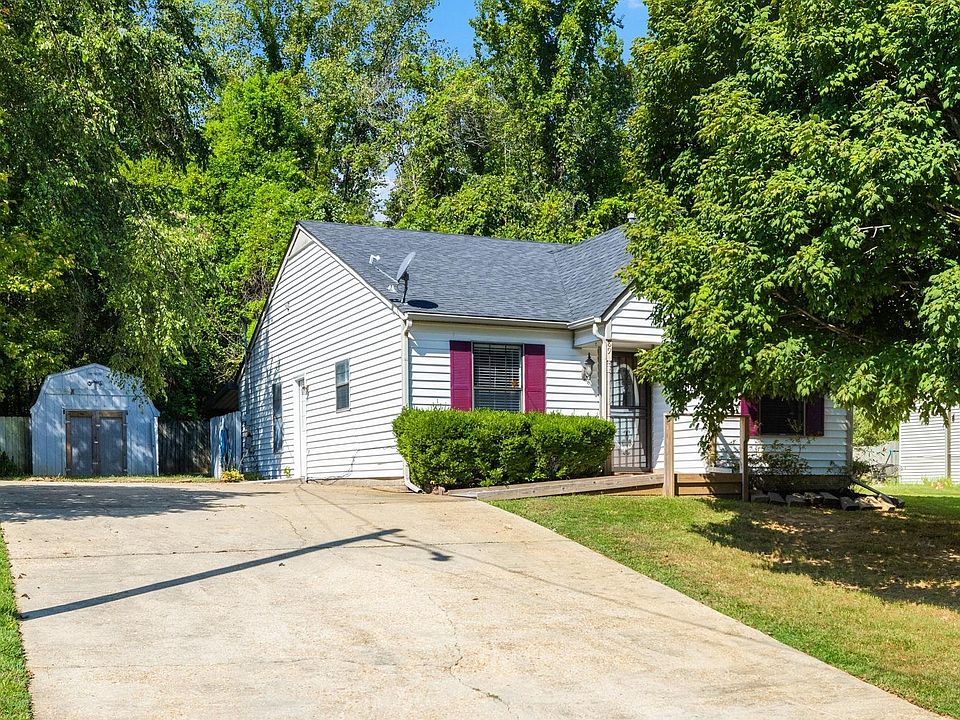 1st image of 89 Bloomfield Dr
