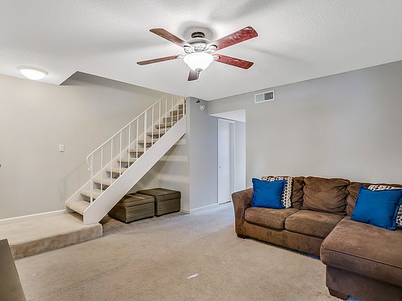 4th image of 1592 Ivycreek Cir