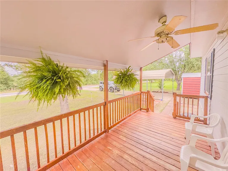 476 County Road 118 — Photo 6