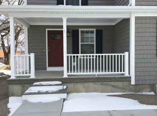 1116 Hope St, Bristol, RI 02809