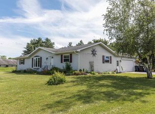 461 N Slater St, Coloma, WI 54930