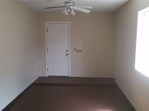 3rd image of 9542 Defiance Ave