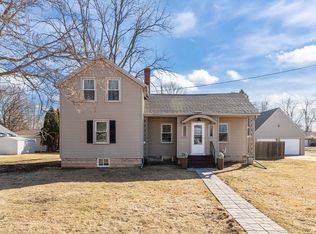1830 S Oneida St, Appleton, WI 54915