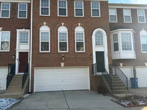 7002 Courtyard Way, Haymarket, VA 20169