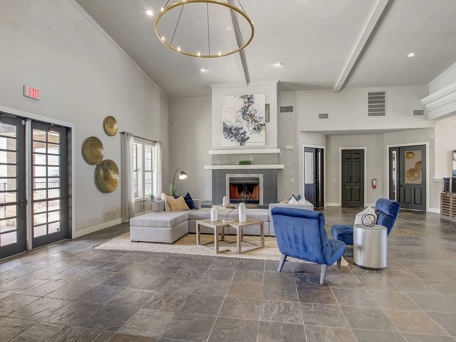 Oasis at Plum Creek Apartments — Photo 2