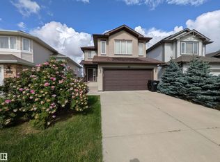 21068 92b Ave NW, Edmonton, AB T5T3Y3