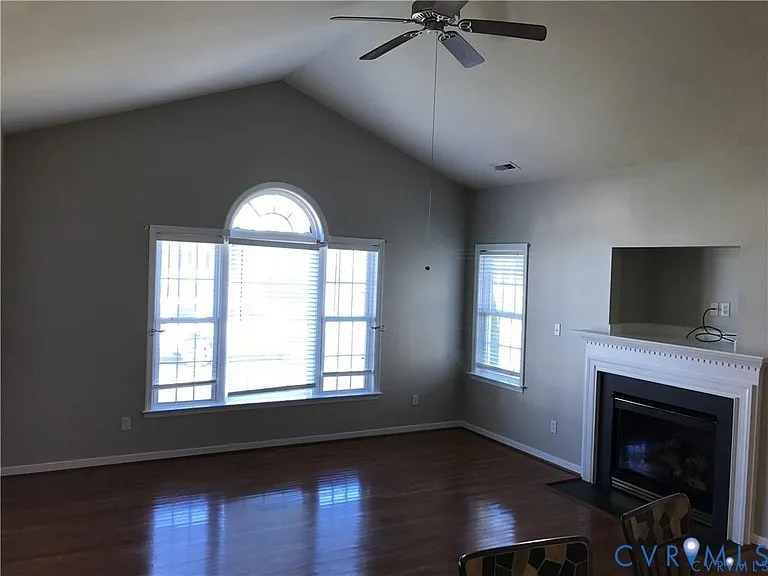 6303 Greystone Creek Rd — Photo 2