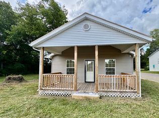 1427 Droke Rd, Corinth, MS 38834