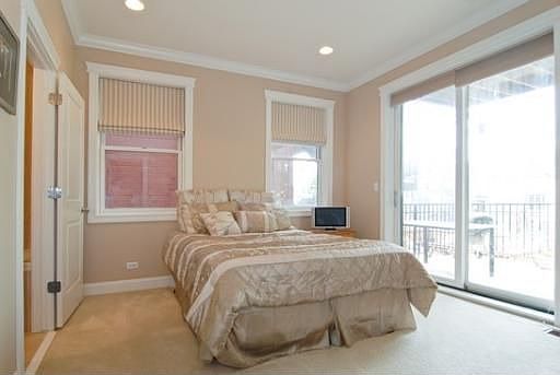 5th image of 3622 N Damen Ave Unit 2