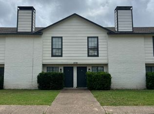 2705 Wimbledon Ct APT B, Garland, TX 75041