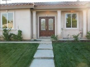 3830 Golden Ave, Riverside, CA 92505