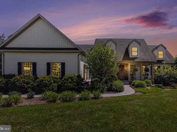 639 Mount Rock Rd, Carlisle, PA 17015