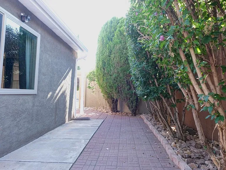5315 Saratoga Dr NW — Photo 22