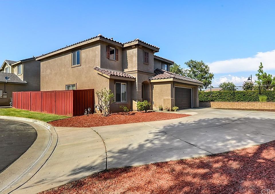1st image of 120 Fuerte Ct