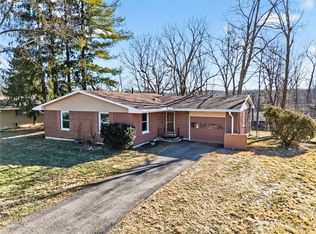 2434 Barnett Dr, Bellbrook, OH