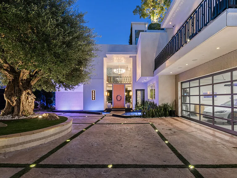 1111 Sierra Alta Way — Photo 39