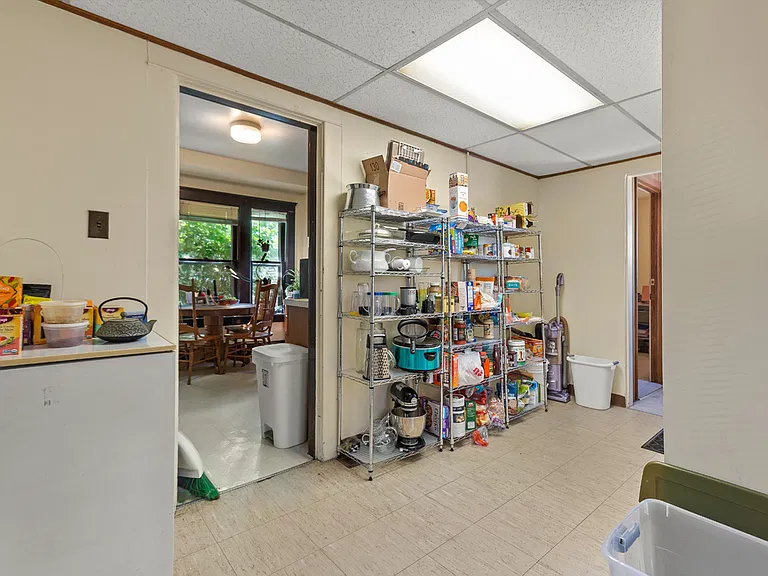 123 Adams St — Photo 14