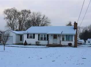 902 Spencerport Rd, Gates, NY 14606