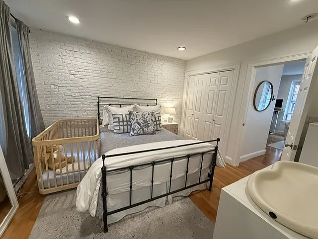 8 Battery St #4 — Photo 9
