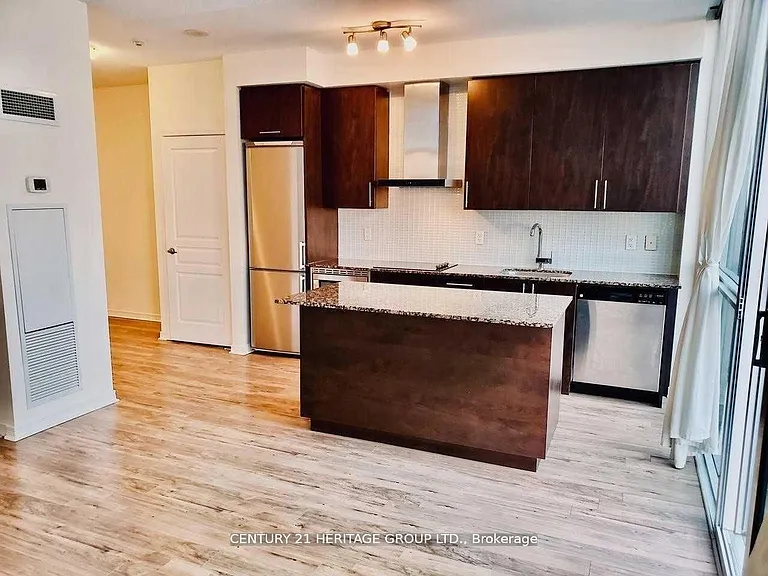 352 Front St W #2314 — Photo 7