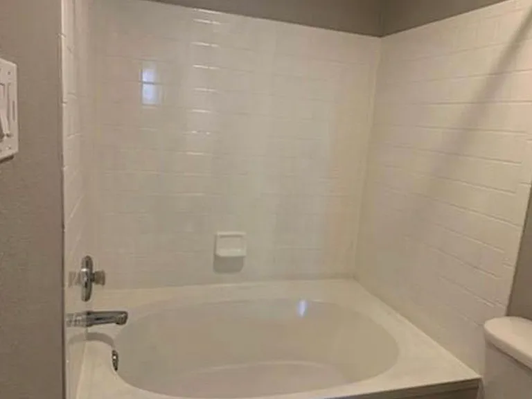 1286 Kenwood Dr — Photo 11