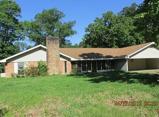 30609 Bill Jones Rd, Albany, LA 70711