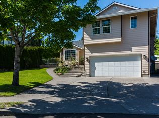 211 SE 16th Cir, Troutdale, OR 97060