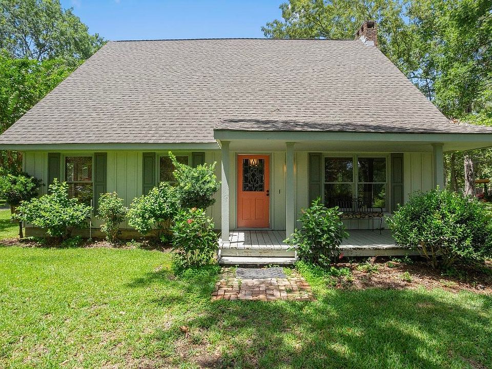 1st image of 2512 Robert Hiram Dr