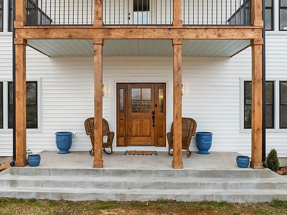 4th image of 3651 Highway 357