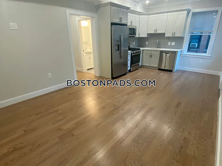 191 Porter St #3 — Photo 1