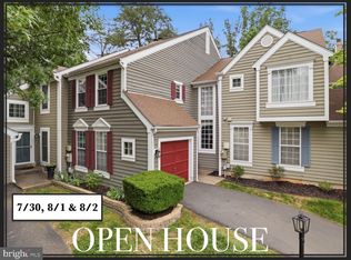 11757 Arbor Glen Way, Reston, VA 20194