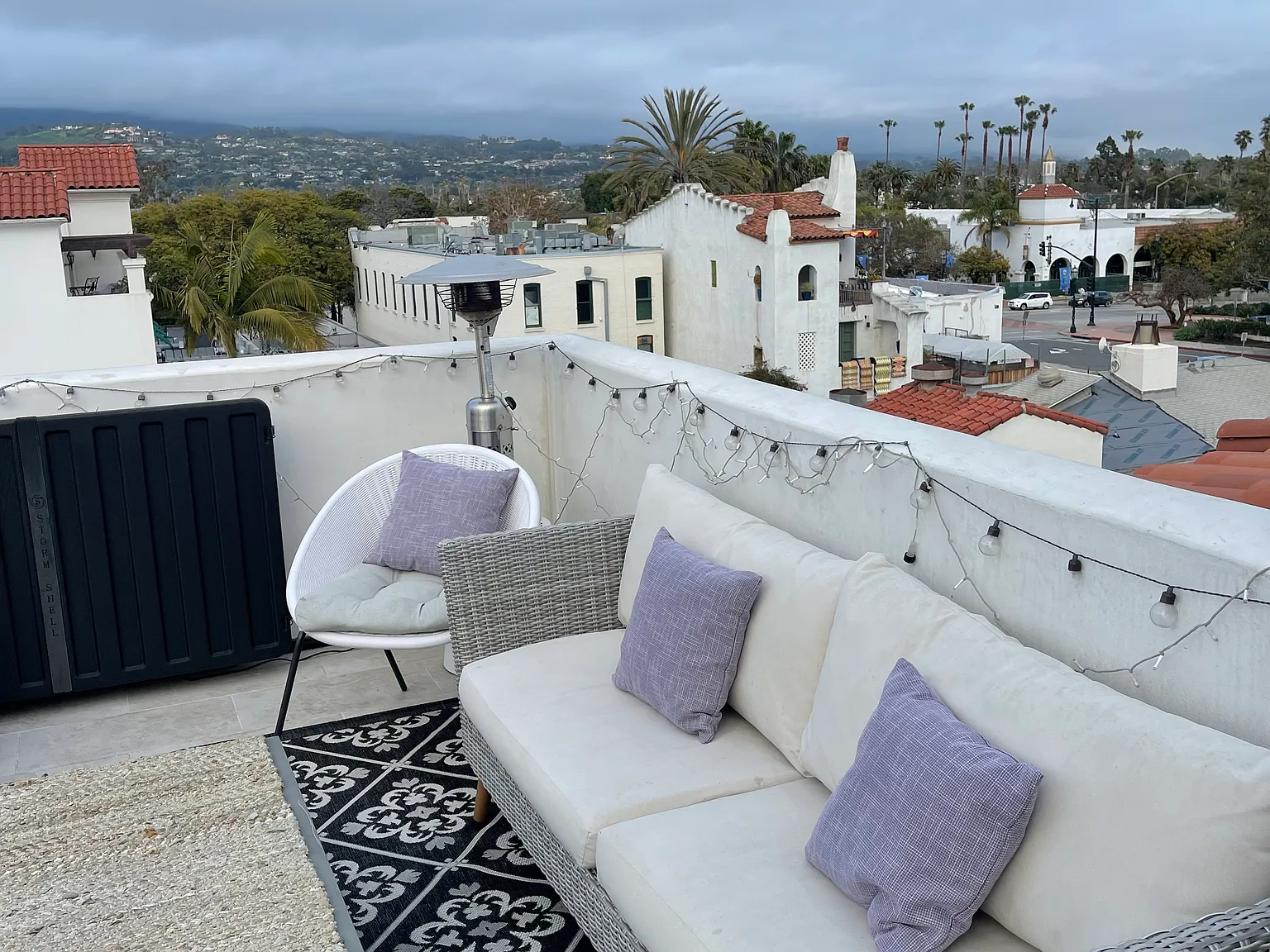 Chapala St, Santa Barbara — Photo 2