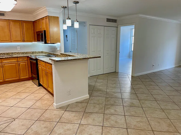1000 Spanish River Rd #2N — Photo 14