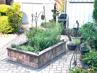 Rented by MQ Realty LLC