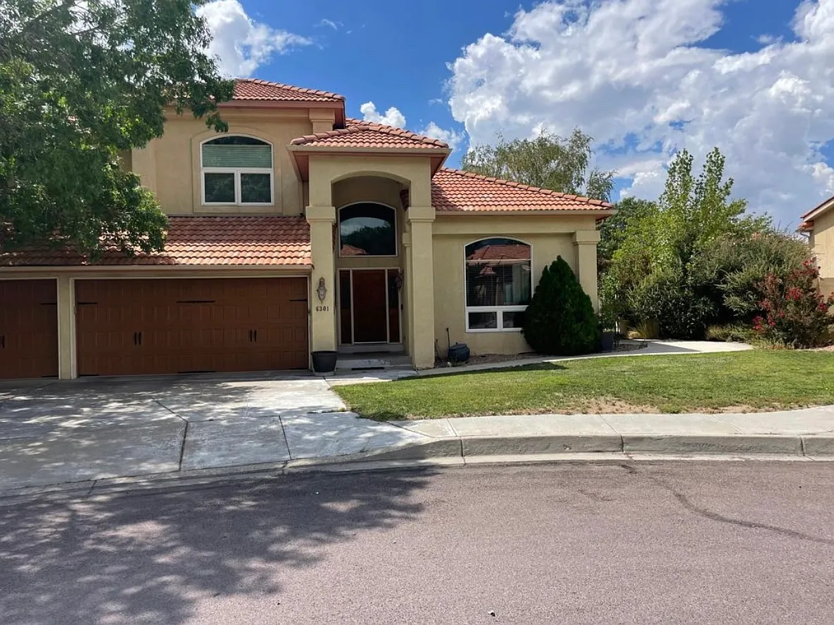 4 bed, 2750 sqft, $3,400 — Photo 2