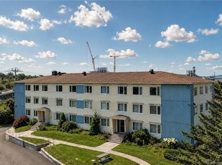 500 Douglas Ave #A32, Saint John, NB E2K 1E7